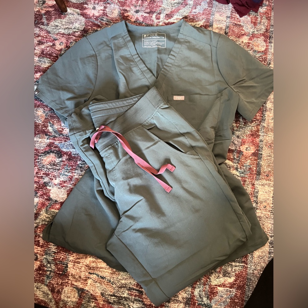 Figs Zamora Jogger set